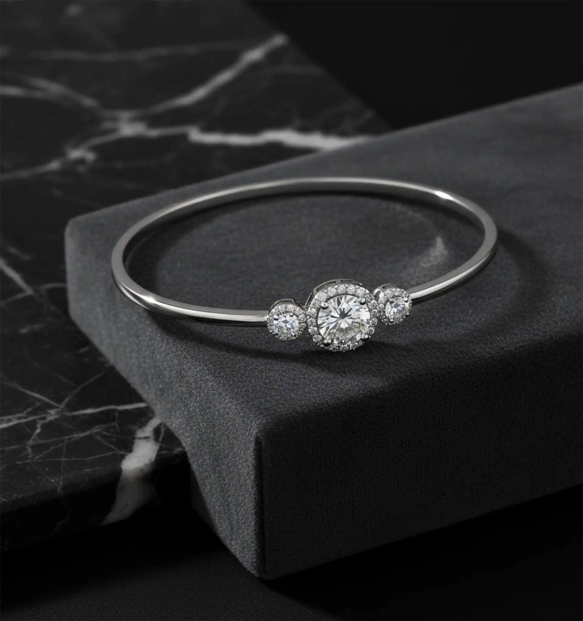 Bangles - Moissanite